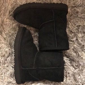 Toddler Uggs